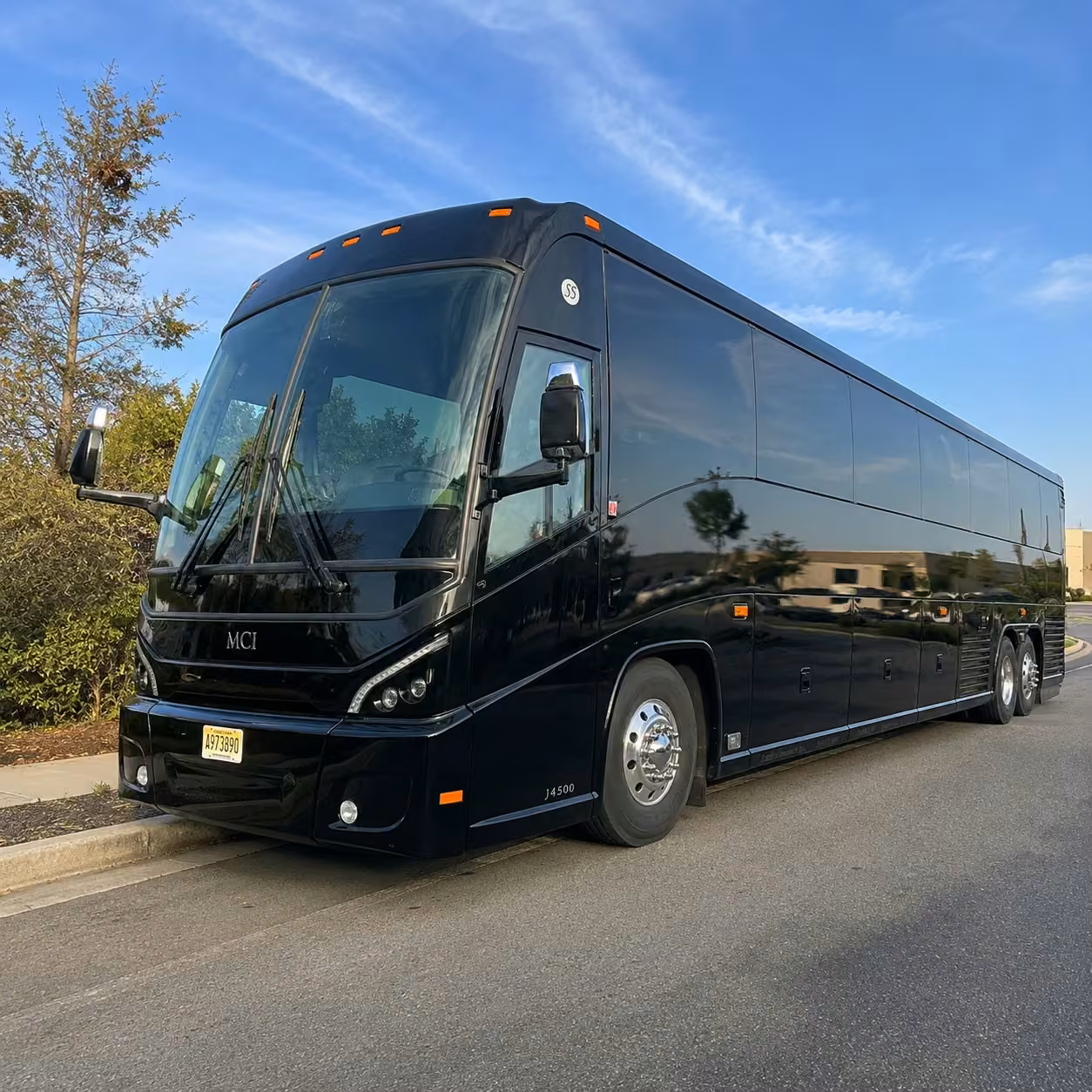 40 56 passenger charter bus